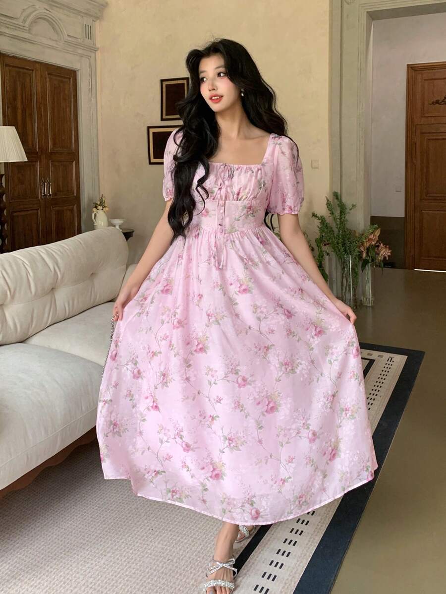 DAZY 女式花卉印花立领泡泡袖褶饰中长连衣裙