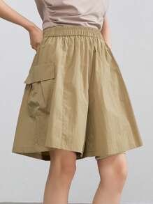 Dazy-Less Women's Loose Casual Summer Designed Large Pocket Decor Wide Leg Bermuda Shorts, Cropped Shorts - Khaki - View 2