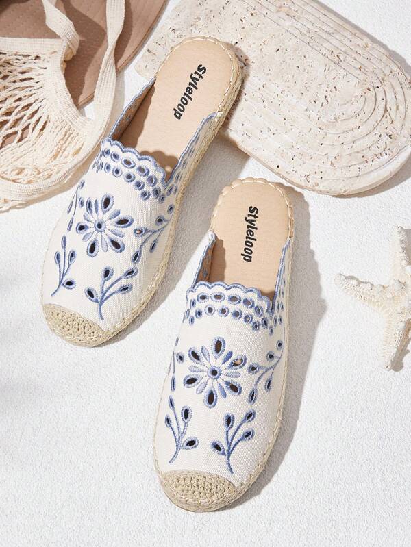 Styleloop Women's Flat Slip-On Shoes, Boho Style, Retro American, Bohemian, Western, Music Festival, Party Outfit