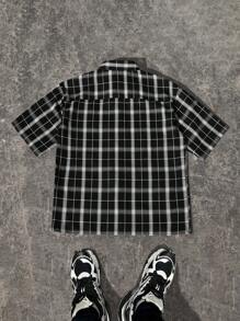 Manfinity EMRG Men's Plaid Short Sleeve Single-Breasted Casual Shirt - Black - View 2