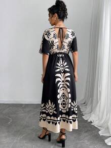 SHEIN Clasi Elegant Lady Placement Printed Short Sleeve Dress - Black - View 2