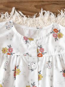 SHEIN 2pcs/Set Baby Girl White Cute Summer Vacation Leaf & Flower Graphic Print Ruffled Button Front Pullover Shirt And Elastic Waist Shorts Set,Spring - Multicolor - View 4