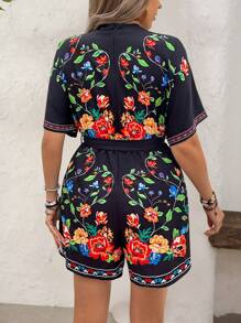 EMERY ROSE Plus Size V-Neck Short Sleeve Cropped Retro Print Jumpsuit - Black - View 2