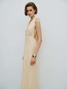 Lumivelle Vestido largo con cuello en V profundo, lazo y espalda descubierta