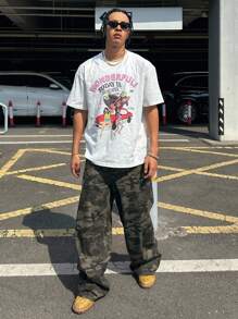 DAZY Wiosenny kamuflaż wielokolorowe męskie luźne, workowate dżinsy z kieszeniami