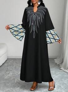 SHEIN Lady Vestido largo con cuello en V y mangas abombadas decorado con strass, estilo bohemio, para mujer. Vestidos de verano, ropa de mujer, vestidos de verano para mujeres, vestidos de mujer, ropa de verano para mujeres, vestidos de verano para mujeres, vestidos de playa para mujeres.