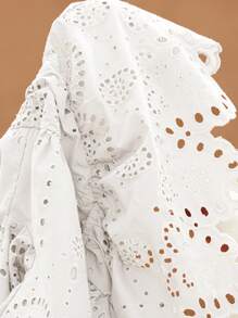 Aveloria Rosie Dames effen blouse met V-hals en lange mouwen en geborduurd oogje