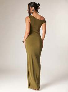 Silquee Premium Quality Women Maxi Dresses,Graduation,Summer, Women's Summer Clothes, Summer Outfits, Women's Beachwear, Women's Elegant Clothes,, Women's Cruise Clothes, Ibiza Clothes, Carnival Clothes/Rave, Off-The-Shoulder Dress,Metal Buckle Decoration - Green - View 3