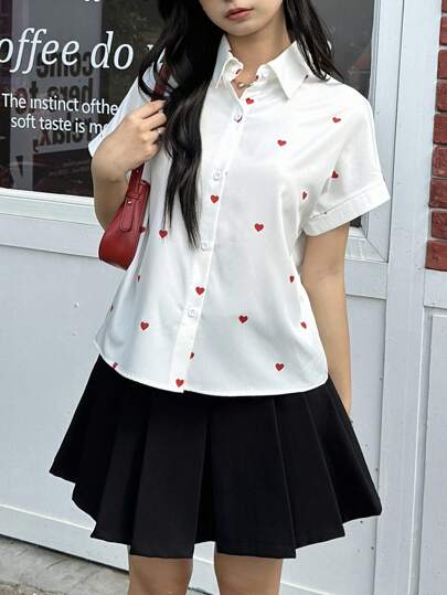 SHEIN 少女休闲领短袖心形图案衬衫，舒适简约