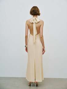 Lumivelle Vestido largo con cuello en V profundo, lazo y espalda descubierta