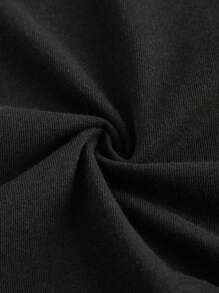 SHEIN BASICS Casual Solid Color Knit Crew Neck Short Sleeve Plus Size T-Shirt - Black - View 5