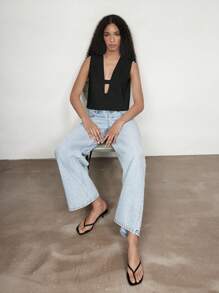 Maija Women's Black Deep V-Neck Cropped Tank Top, Casual Solid Versatile Daily Urban Top, Shoulder Cut-Out Blouse For Office Lady & Vacation Wear,Autumn Outfits For Women - Black - View 4