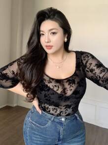 Dazy Plus Blusa ajustada de cuello cuadrado con estampado de flocado para mujer de talla grande, ropa de vuelta al colegio