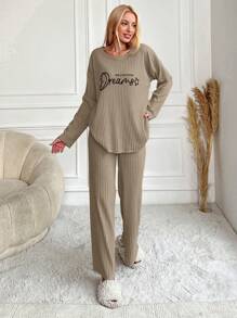 EURMUSE 女士 2 件套休闲字母印花宽松上衣和裤子家居服套装秋季