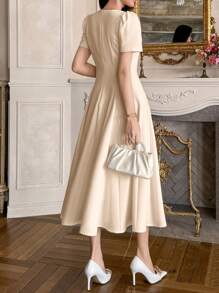 DAZY Vestido de mujer a media pierna de unicolor con cuello en V, mangas abullonadas y plisado - Beis - Ver 2