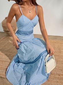 SHEIN Tall Robe longue à volants à col en V avec imprimé pour femme, style doux et estival. Rêves de style cottage et glamour côtier