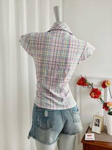 Sweetra 女式复古多巴胺彩色条纹领扣修身百搭短袖衬衫