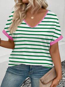 SHEIN EMERY ROSE CURVE Camiseta de manga corta con escote en V y estampado digital, a rayas y de colores, de talla grande para mujer, de estilo casual para primavera/verano