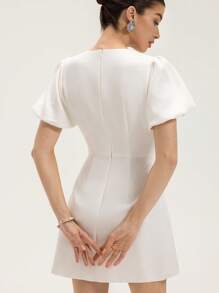 Chiquease Off-White,Summer,Elegant,Birthday Party White Rhinestone Bow Accent Front Cutout Round Neck High-End Puff Sleeve Waist-Fitted Mini Dress For Wedding - White - View 4