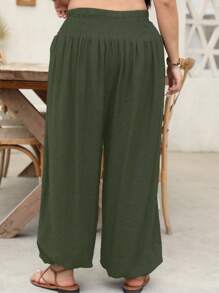 SHEIN LUNE Pantalones holgados con arrugado en color liso talla grande, apropiados para el verano y vacaciones