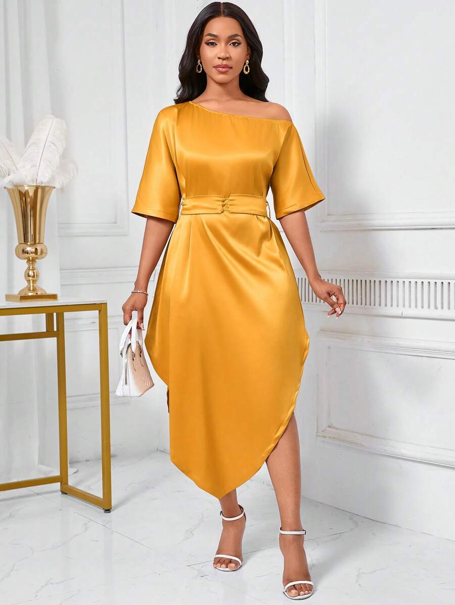 SHEIN Unity Damen Kleid aus Satin mit asymmetrischem Ausschnitt-Design, Taille-Raffung und asymmetrischem Saum - Gelb - Übersicht 1