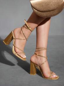 SHEIN X Belle Mariano CUCCOO SZL 夏季时尚水钻装饰高跟凉鞋，圣诞节必备 - 棕色 - 查看 3