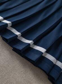 PrepCrw Baby Mädchen Collegestil Polokragen Kleid mit plissiertem Saum - Blau - Übersicht 6