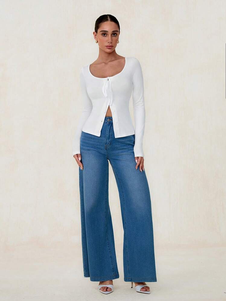 Glamine 性感纯色针织弹力圆领系带袖口长袖合身纽扣装饰女士日常百搭 T 恤 - 白色 - 查看 4