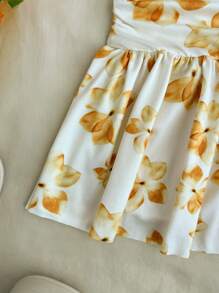 SHEIN Unity 女式夏季欧式美式花卉印花修身褶饰修身短款休闲度假抹胸迷你连衣裙 - 黃色 - 查看 3