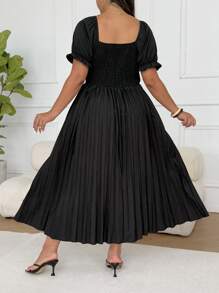 SHEIN Clasi Robe longue élégante de style princesse avec contraste de dentelle, nœud, manches bouffantes et taille marquée. Style élégant inspiré du ballet