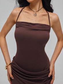 SHEIN 全新修身褶皱裹身V领开衩性感女式连衣裙 - 棕色 - 查看 1