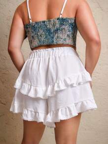 Flirla Quần short bo gấu cạp chun màu trơn cỡ lớn có viền xếp nếp vá - trắng - Xem 2