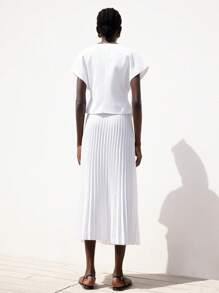 Aveloria Modichic Women Two Pieces Outfits For Daily Wear - White - View 2