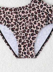 SHEIN Traje de baño de una pieza con volantes y recortes con estampado de leopardo para niña
