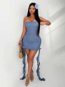 Zolique Women's Fashionable Bandeau/Strapless Top, Suitable For Summer Dresses - Blue - View 3