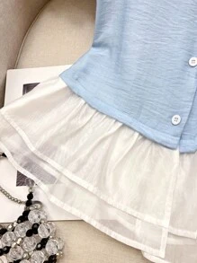 SHEIN Unity Camisa de manga corta con panel de gasa y volantes en el bajo - Azul y blanco - Ver 4