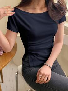 DAZY Women's Oblique Shoulder Fitted Waist T-Shirt, Fashionable For Summer
