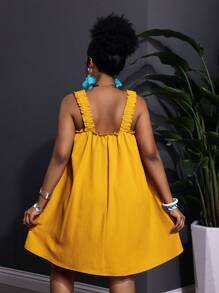 Slaydiva 大码无袖纯色休闲度假连衣裙 - 黃色 - 查看 2