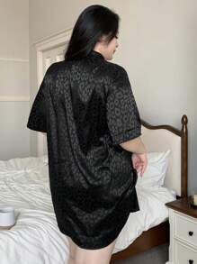 Dazy Plus Leopard Print Lapel Collar Straight Short Robe, Home Sleepwear - Black - View 2