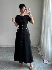 Elenzga Váy chữ A cổ tròn tay bồng cài nút giả - màu đen - Xem 3