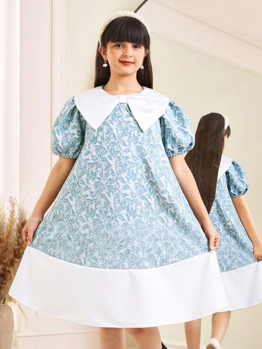 Vestido de colegiala elegante con cuello, plisado y parche con estampado floral jacquard - Blanco - Ver 1