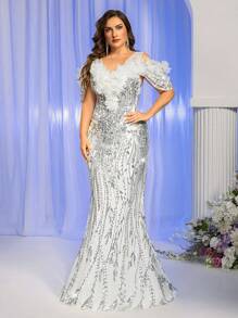 Glamrae Vestido de noche formal de talla grande de color albaricoque, con cuello en V profundo, decoración floral 3D, bajo de sirena con cola entrenada