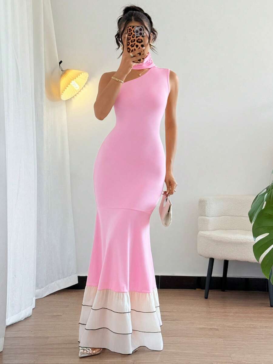 Chiquease 优雅性感纯色荷叶边不对称设计美人鱼连衣裙