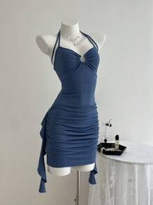 SHEIN Unity 纯色褶饰圆环细节露背无袖连衣裙，外出