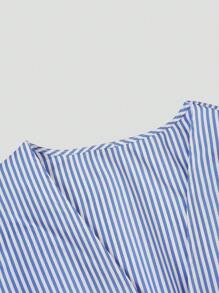 SHEIN MOOSTA Camisa informal de manga larga con detalles de twist, estampado de rayas y flores, para vacaciones de verano en tallas grandes - Multicolor - Ver 3
