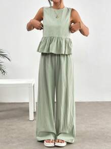 SHEIN EZwear 2pcs Women Green Plaid Woven Crop Top With Ruffle Hem And Pants Set - Green - View 3