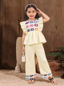 SHEIN 2pcs/Set Young Girl Summer Retro Print & Ruffle Trim Halter Top And Flare Pants Set - Apricot - View 3