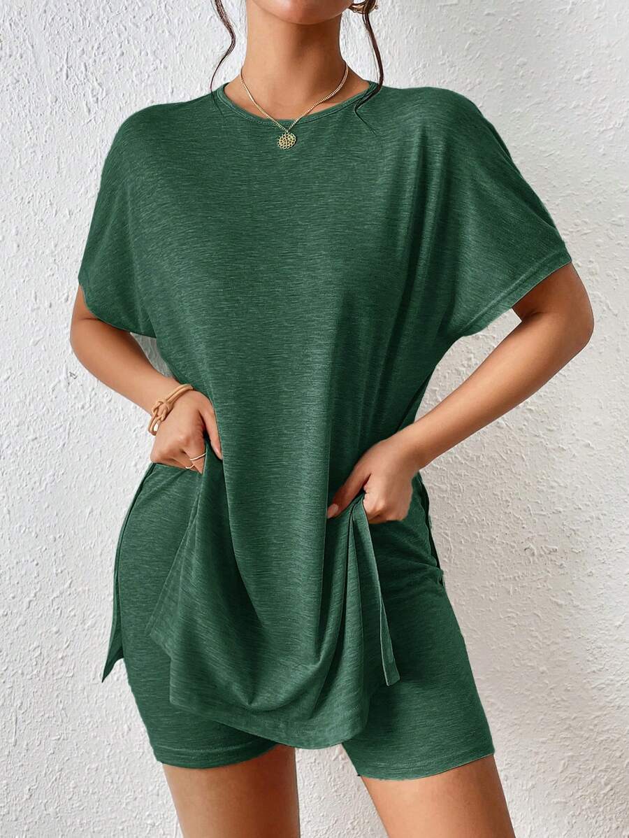 SHEIN Frenchy Women Solid Color Round Neck Batwing Short Sleeve T-Shirt & Shorts Casual 2Pcs Set Summer Green - Dark Green - View 1