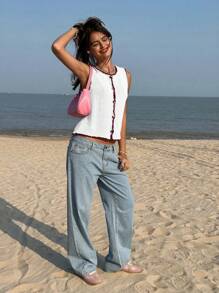 Jouncy Women's Single-Breasted Crew Neck Sleeveless Casual Knit Top - White - View 3