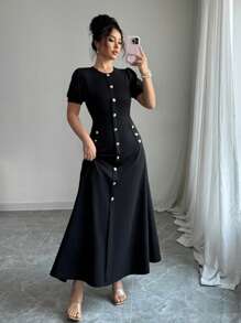 Elenzga Váy chữ A cổ tròn tay bồng cài nút giả - màu đen - Xem 8